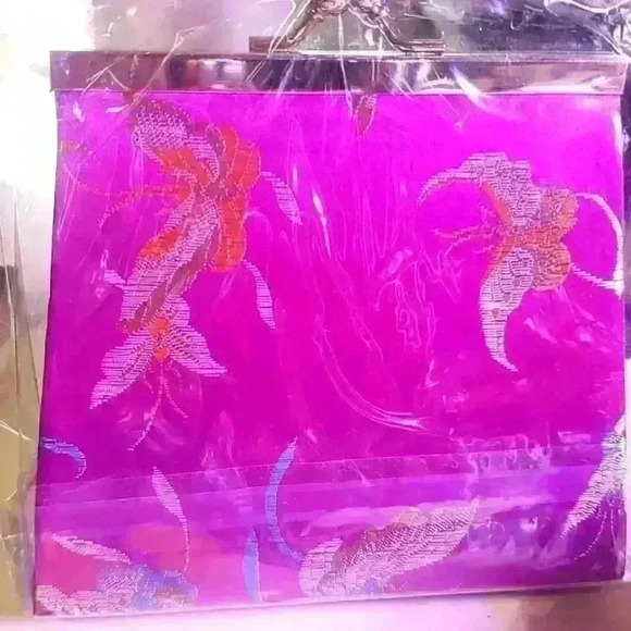 Purple silk floral set - Picture 3 of 5